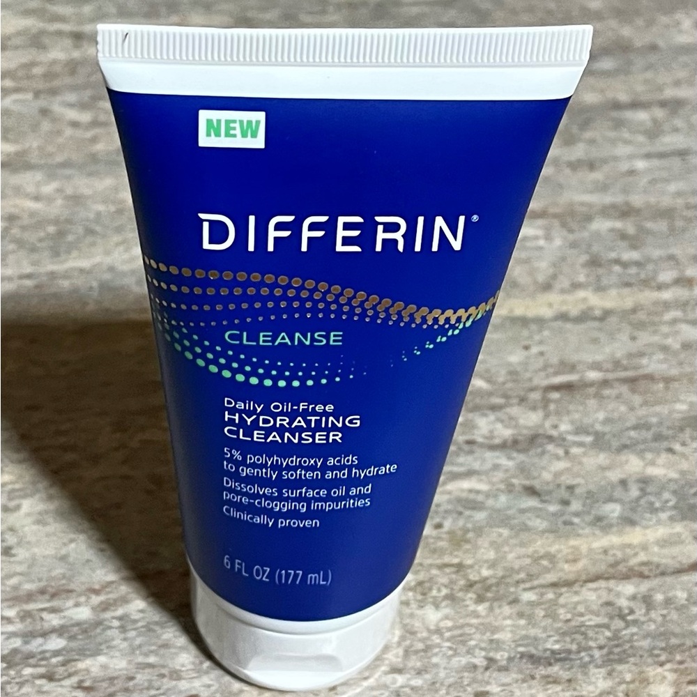 Differin Cleanse Daily Oil-Free Hydrating Cleanser. Made in France